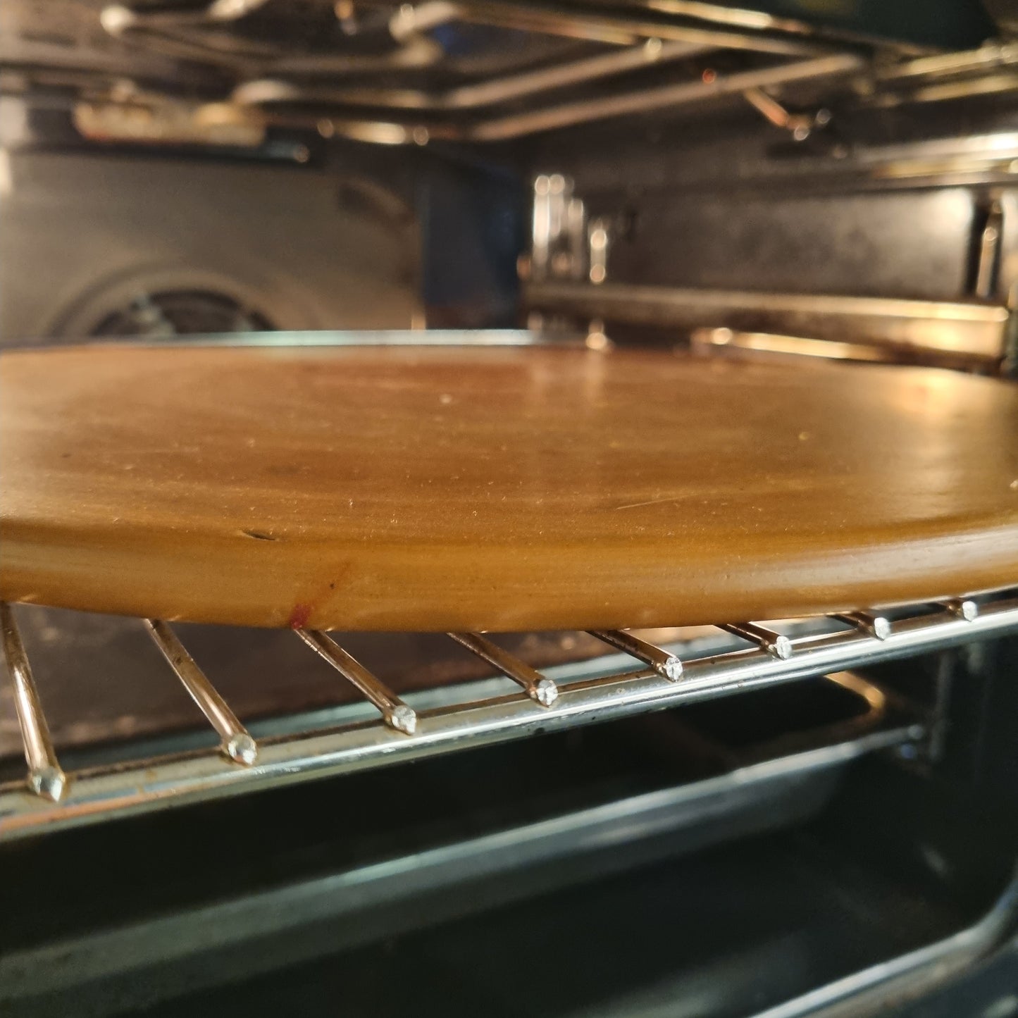Terracotta Clay Pizza Stone - Round 35cm (Showroom Item)