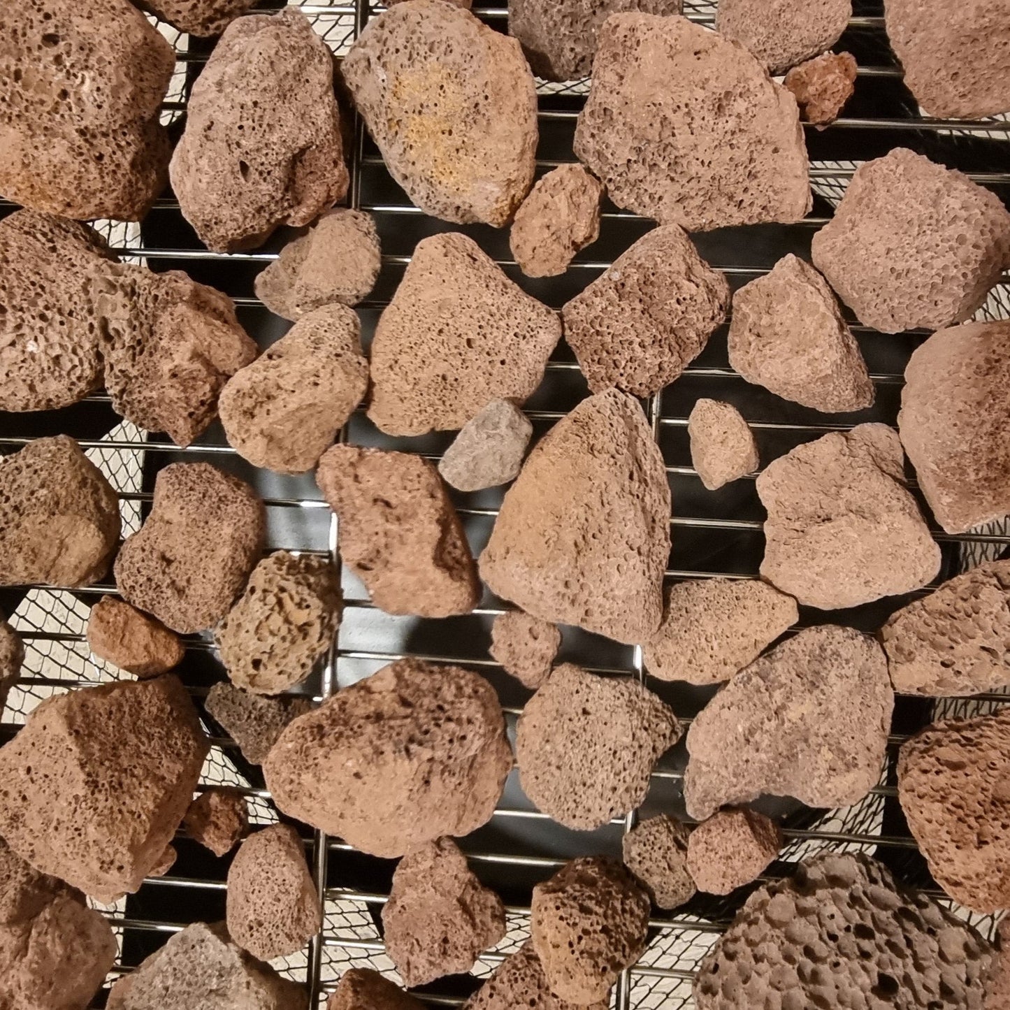 Grill out - Lava Rocks (3kg)