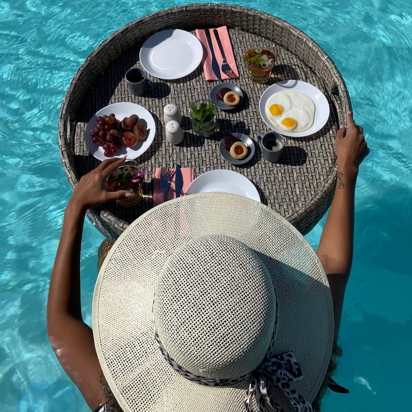 Bali Pool Tray (Aluminum)