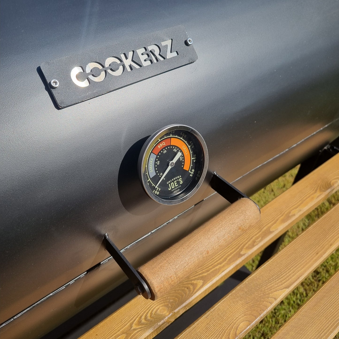 COOKERZ - XL Classic Charcoal Grill