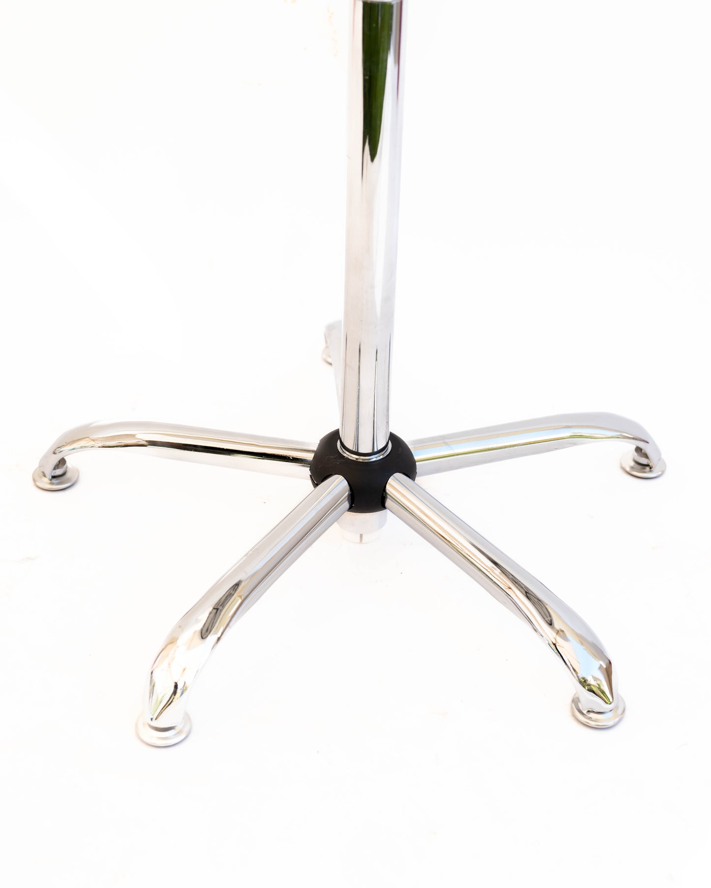 Metal stand 