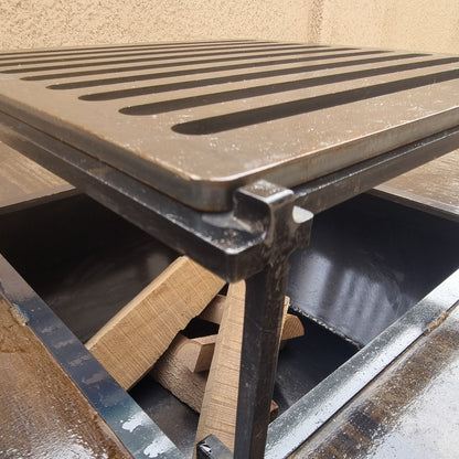 SMOKEIO - The square pit (Pre-Order)