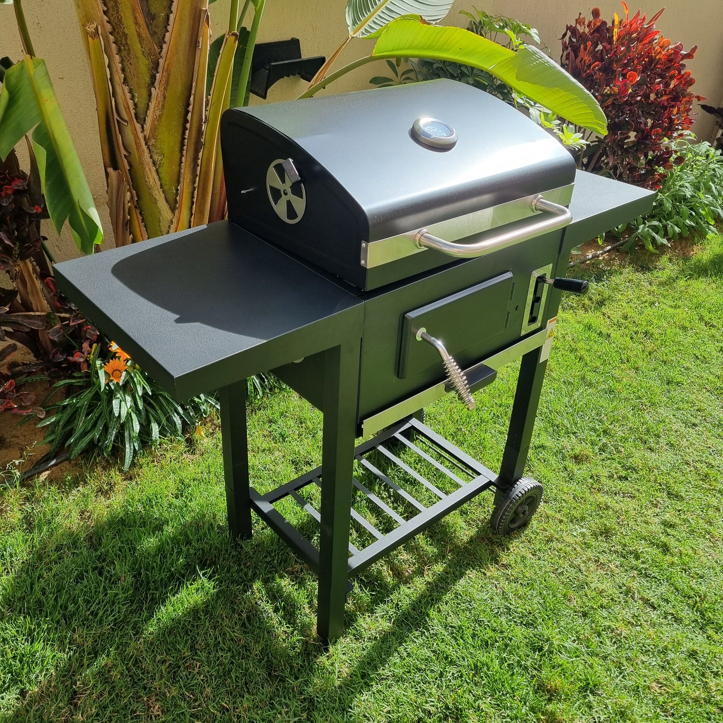 Uniflame Charcoal Barbecue (45cm)