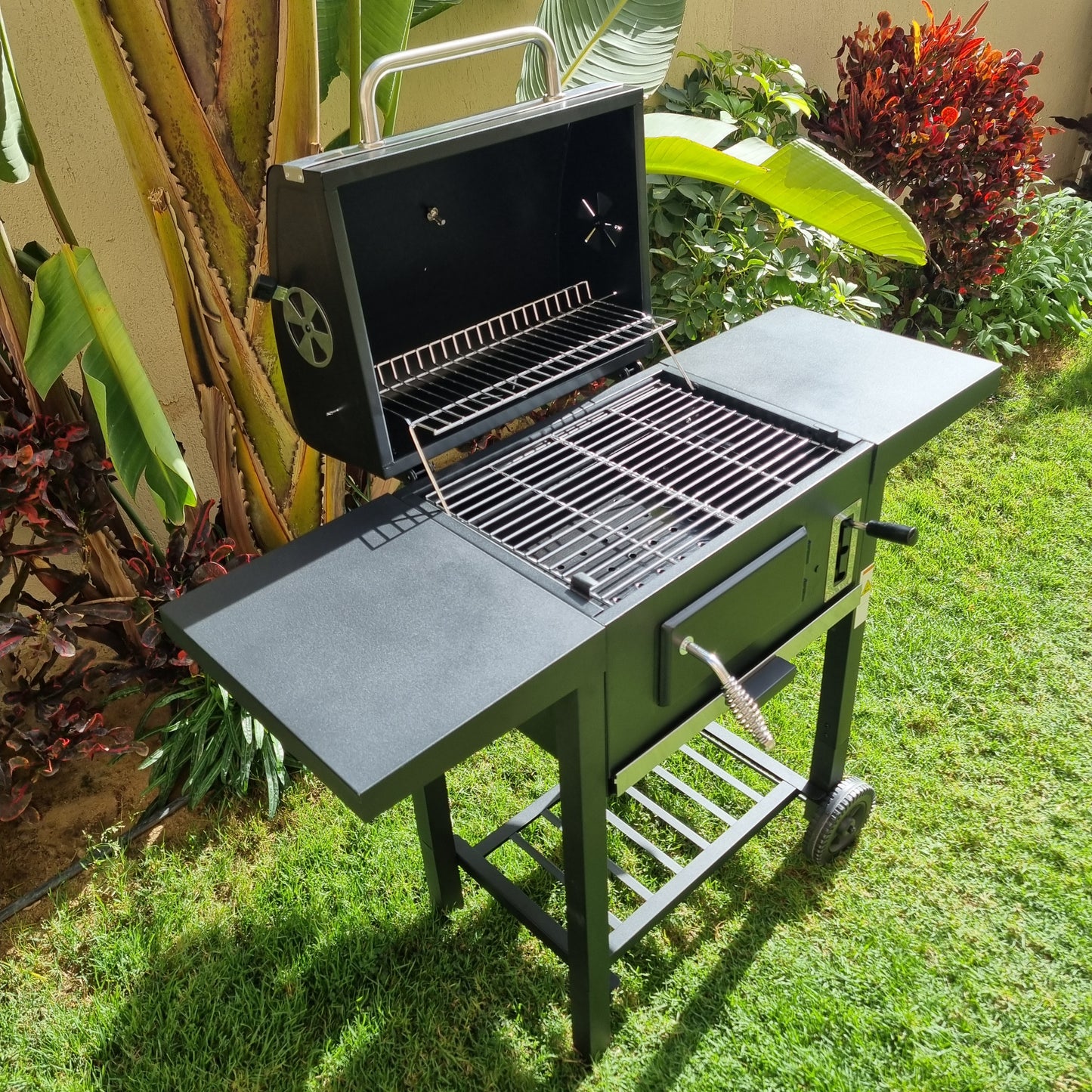 Uniflame Charcoal Barbecue (45cm)