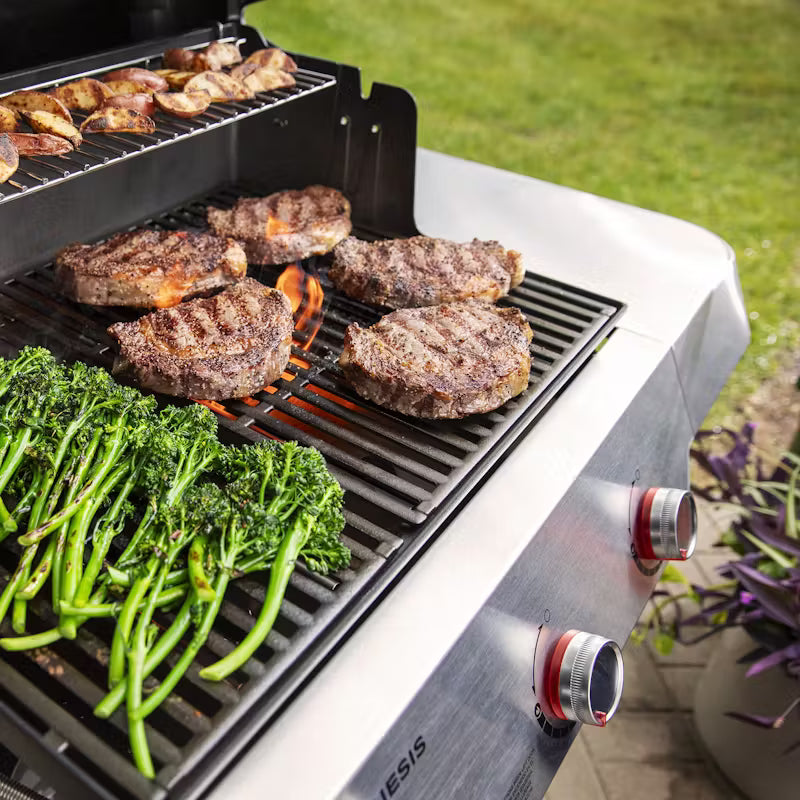 Weber - Genesis E-315 Gas Grill